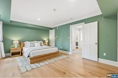 66 S Fullerton Avenue 8 #8, Montclair, NJ 07042 - Photo 19
