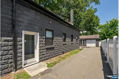 172 Madison Avenue 1st Floor #1st Floor, Dumont, NJ 07628 - Photo 11