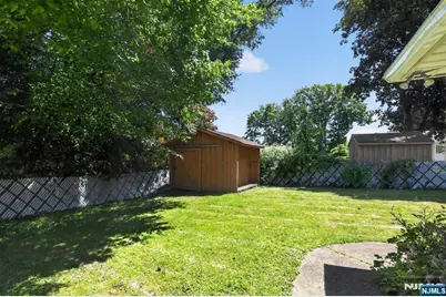 228 Shaw Place, Park Ridge, NJ 07656 - Photo 3