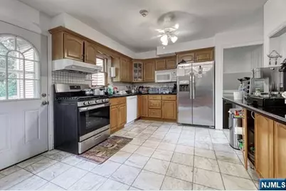31 Garwood Road, Fair Lawn, NJ 07410 - Photo 7