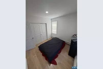 222 Riverview Place, Cliffside Park, NJ 07010 - Photo 19