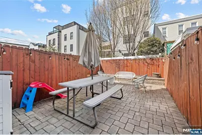 289 Webster Avenue 1A #1a, Jersey City, NJ 07307 - Photo 19