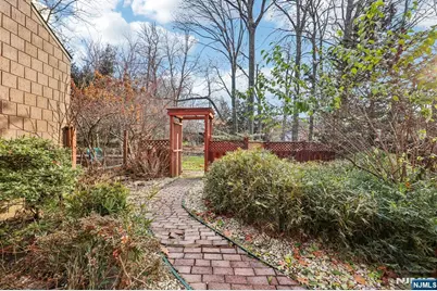 6 Old Quarry Road, Englewood, NJ 07631 - Photo 7