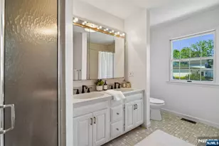 658 Ridgewood Road C0001, Maplewood, NJ 07040 - Photo 17