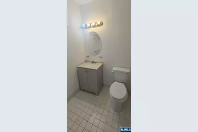 201 Bridge Plaza 7B #7B, Fort Lee, NJ 07024 - Photo 7