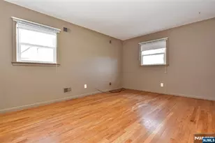 77 Herman St, Hackensack, NJ 07601 - Photo 27