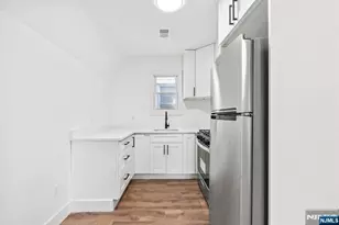 855 S 14th St, Newark, NJ 07108 - Photo 13