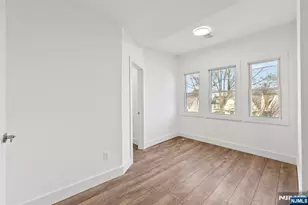 855 S 14th St, Newark, NJ 07108 - Photo 27