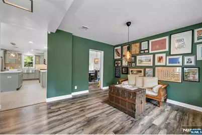 38 Hillside Avenue, Emerson, NJ 07630 - Photo 5