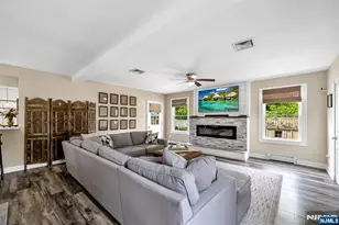 38 Hillside Ave, Emerson, NJ 07630 - Photo 7