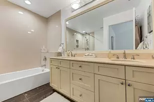 7 Eagles Notch Dr 4, Englewood, NJ 07631 - Photo 29