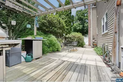 396 Burlington Road, Paramus, NJ 07652 - Photo 35