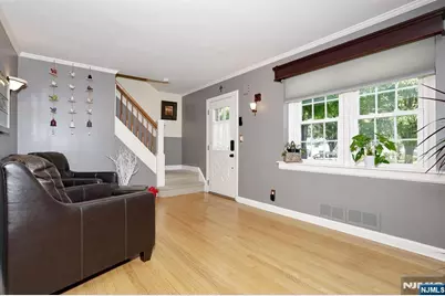 396 Burlington Road, Paramus, NJ 07652 - Photo 5