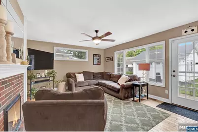 98 Maple Street, Rutherford, NJ 07070 - Photo 23