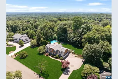 47 Blueberry Drive, Woodcliff Lake, NJ 07677 - Photo 3