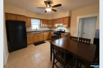 215 Saddle River Road 1 #1, Saddle Brook Township, NJ 07663 - Photo 5