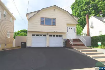 389 Madeline Avenue, Garfield, NJ 07026 - Photo 3