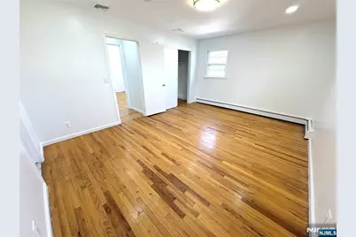 389 Madeline Avenue, Garfield, NJ 07026 - Photo 9