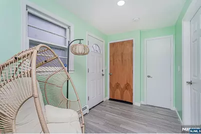 389 Madeline Avenue, Garfield, NJ 07026 - Photo 17