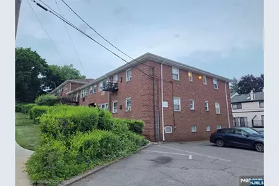 1624 Valley Street 2B #2B, Fort Lee, NJ 07024 - Photo 17