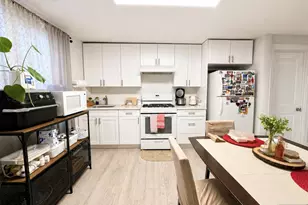 578 Hillside Street 2nd Floor, Ridgefield, NJ 07657 - Photo 5