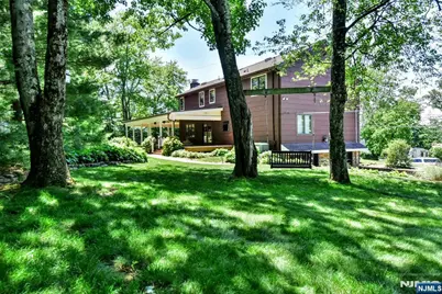 16 Weeden Drive, West Milford, NJ 07480 - Photo 33