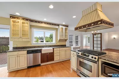 103 N Walnut Street, Ridgewood, NJ 07450 - Photo 9