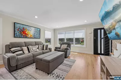676 Ridgewood Avenue, Oradell, NJ 07649 - Photo 5