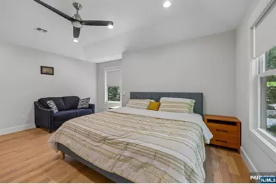 676 Ridgewood Avenue, Oradell, NJ 07649 - Photo 27