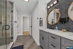 676 Ridgewood Ave, Oradell, NJ 07649 - Photo 33