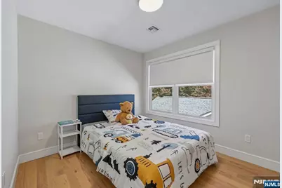 676 Ridgewood Avenue, Oradell, NJ 07649 - Photo 35