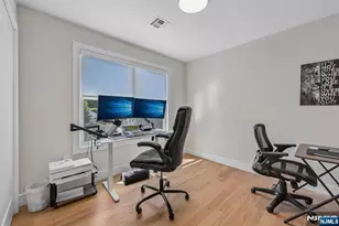 676 Ridgewood Ave, Oradell, NJ 07649 - Photo 37