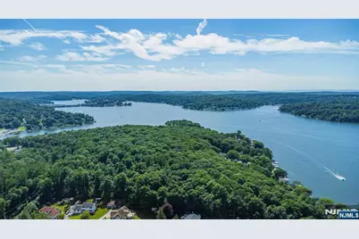 4 Hover Drive, Mount Arlington, NJ 07856 - Photo 37