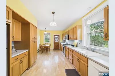 41 Randolph Place, Ridgewood, NJ 07450 - Photo 15