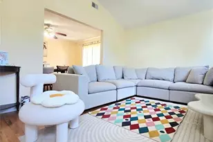211 Columbus Ave 2nd/F, Palisades Park, NJ 07650 - Photo 3