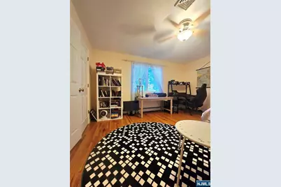 211 Columbus Avenue 2nd/F #2nd/F, Palisades Park, NJ 07650 - Photo 7