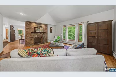 829 Ramapo Valley Road, Oakland, NJ 07436 - Photo 13