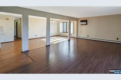 77 Highland Place Floor 2 #Floor 2, Ridgefield Park, NJ 07660 - Photo 3
