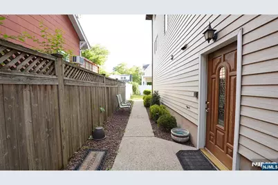 77 Highland Place Floor 2 #Floor 2, Ridgefield Park, NJ 07660 - Photo 25