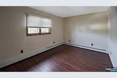 77 Highland Place Floor 2 #Floor 2, Ridgefield Park, NJ 07660 - Photo 19