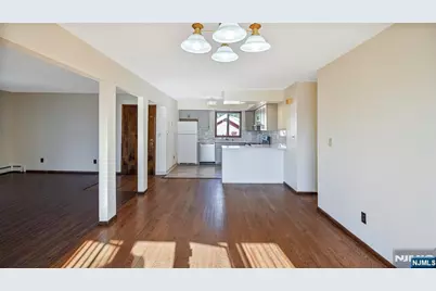 77 Highland Place Floor 2 #Floor 2, Ridgefield Park, NJ 07660 - Photo 7