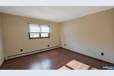 77 Highland Place Floor 2 #Floor 2, Ridgefield Park, NJ 07660 - Photo 21
