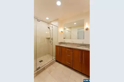 600 12th Street 609 #609, Palisades Park, NJ 07650 - Photo 11