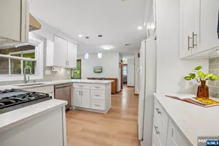 42 Collins Ave, Ramsey, NJ 07446 - Photo 13