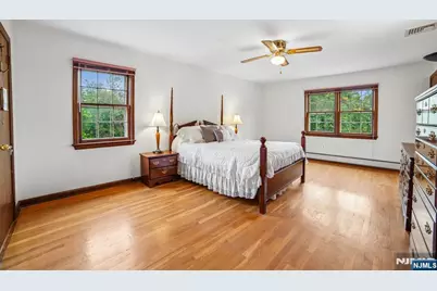 42 Collins Avenue, Ramsey, NJ 07446 - Photo 21