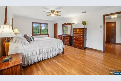 42 Collins Avenue, Ramsey, NJ 07446 - Photo 23