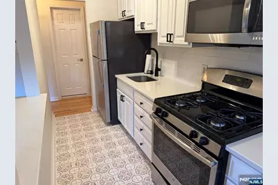 511 Washington Drive, Ramsey, NJ 07446 - Photo 3