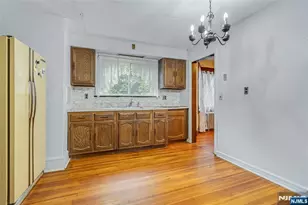 619 Maitland Ave, Teaneck Township, NJ 07666 - Photo 7