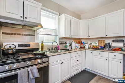 40 Olive Street, Bloomfield, NJ 07003 - Photo 5
