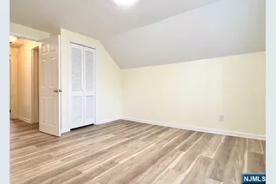 846 E Glen Avenue, Ridgewood, NJ 07450 - Photo 7